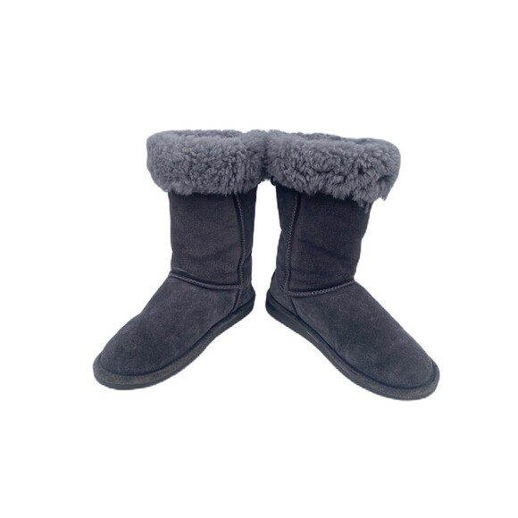 BEARPAW Tall Woman’s Size 8 Gray Suede Upper Sheepskin Wool Lined Boots Slip-On - Picture 1 of 16